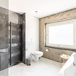 Viphouse Valkenburg Bed & Breakfast