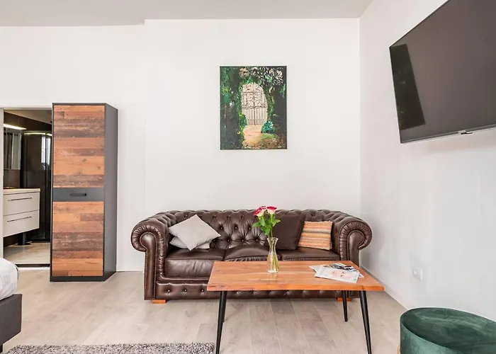 Viphouse Valkenburg Bed & Breakfast