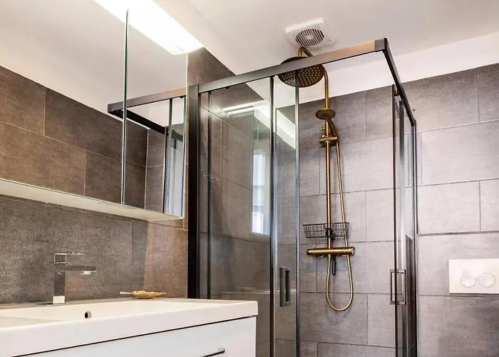 Viphouse Valkenburg 4*