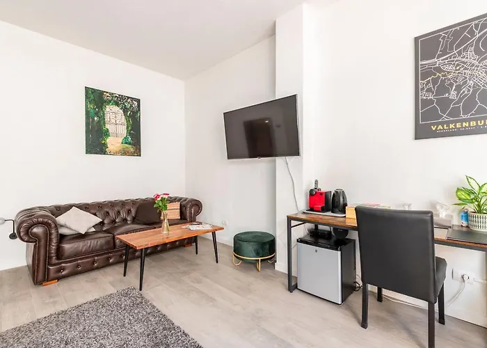 B&B Viphouse Valkenburg 4*